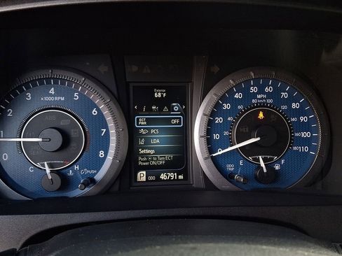 Used 2020 Toyota Sienna L image 20