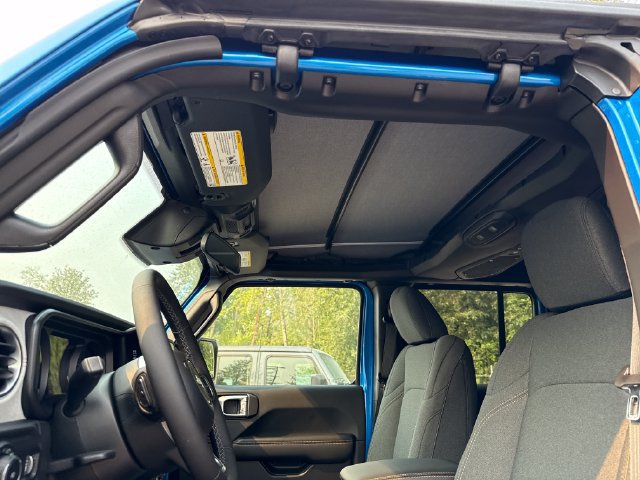 New 2026 Jeep Wrangler Unlimited Sahara AWD/4WD image 26