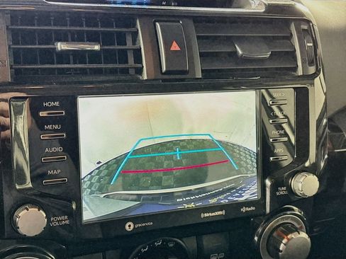 Used 2021 Toyota 4Runner TRD Off-Road Premium w/ Moonroof Package AWD/4WD image 17