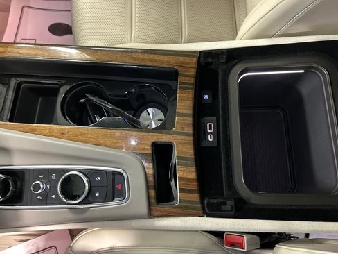 Used 2023 Cadillac Escalade Premium Luxury Platinum w/ LPO, Floor Liner Package AWD/4WD image 21