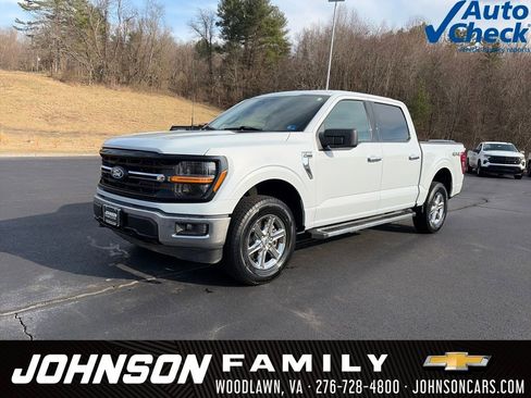 Used 2025 Ford F150 XLT w/ Equipment Group 301A Standard AWD/4WD image 8
