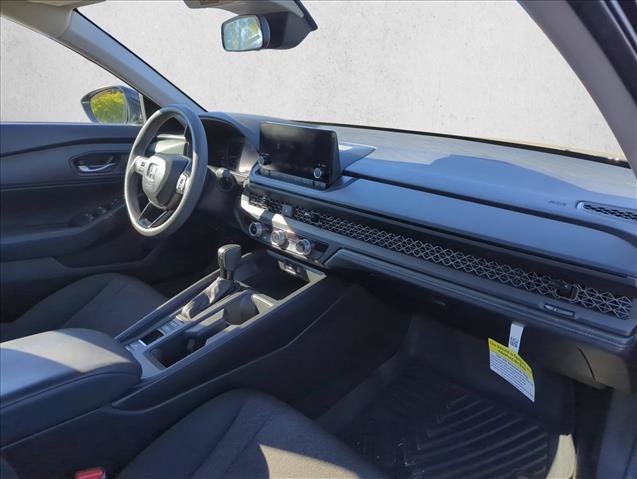 Used 2025 Honda Accord LX image 30