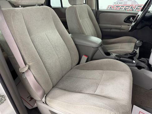 Used 2007 Chevrolet TrailBlazer LT image 32