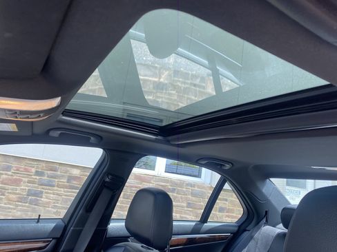 Used 2013 Mercedes-Benz C 300 Sport image 17