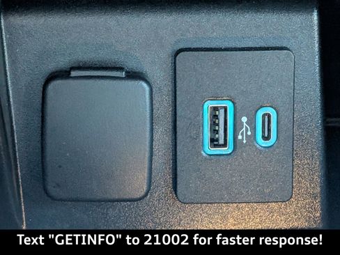Used 2020 Ford Explorer XLT w/ Equipment Group 202A RWD image 25
