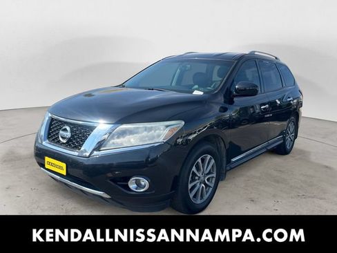 Used 2015 Nissan Pathfinder SL w/ Cargo Package FWD image 1