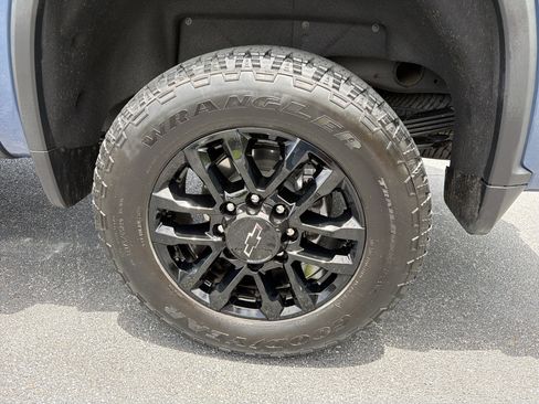 Used 2026 Chevrolet Silverado 2500 Custom w/ Custom Value Package AWD/4WD image 19