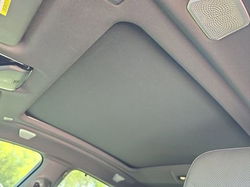 Used 2025 BMW X6 M60i image 17