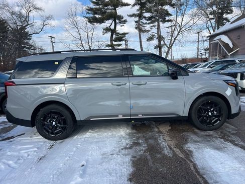 New 2026 Kia Carnival SX Prestige image 4