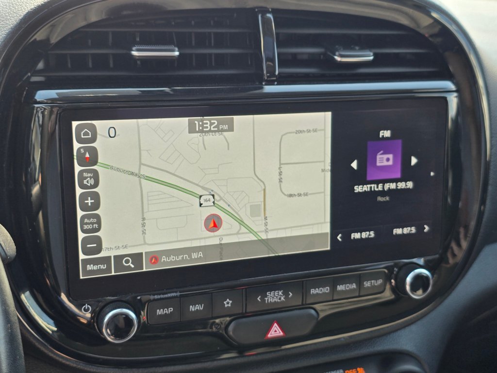 Used 2023 Kia Soul EX FWD image 9