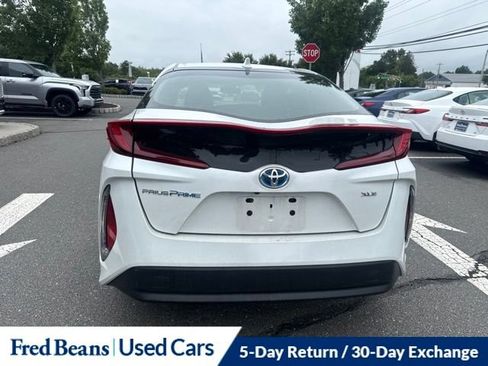 Used 2021 Toyota Prius Prime XLE FWD image 13