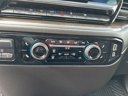 Used 2025 Chevrolet Silverado 1500 LT image 25