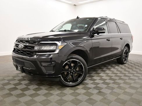 Used 2022 Ford Expedition Max Limited w/ Equipment Group 303A AWD/4WD image 2