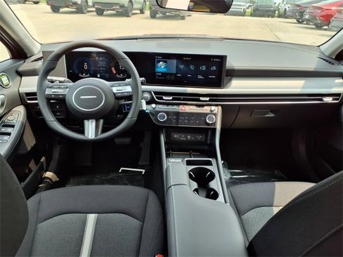 New 2025 Hyundai Sonata SEL image 5