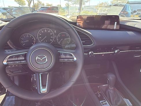 New 2026 MAZDA MAZDA3 2.5 Turbo Sedan w/Premium Plus image 11