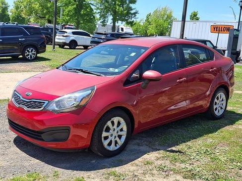 Used 2014 Kia Rio EX FWD image 3