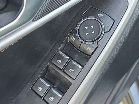 Certified 2022 Ford Explorer XLT image 13