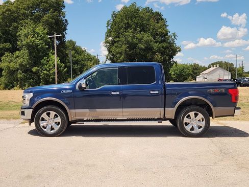 Used 2019 Ford F150 Lariat w/ Equipment Group 502A Luxury AWD/4WD image 4