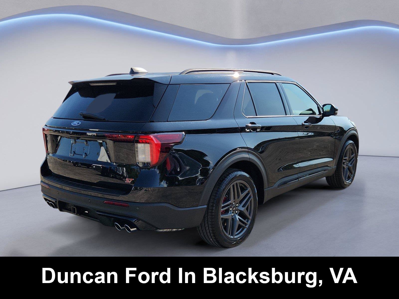 New 2026 Ford Explorer ST w/ Sun And Sound Package AWD/4WD image 3