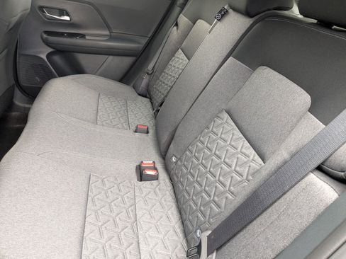New 2025 Nissan Kicks SV w/ SV Premium Package FWD image 28