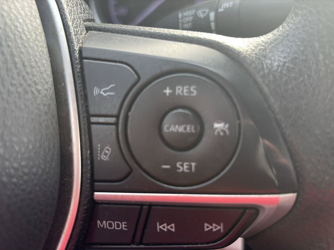 Used 2024 Toyota Camry LE FWD image 14
