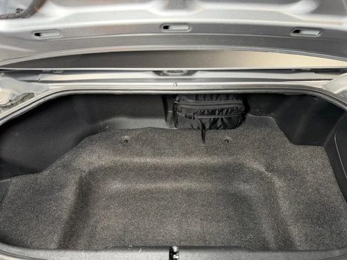 Used 2010 MAZDA MX-5 Miata Touring w/ Suspension Pkg RWD image 13
