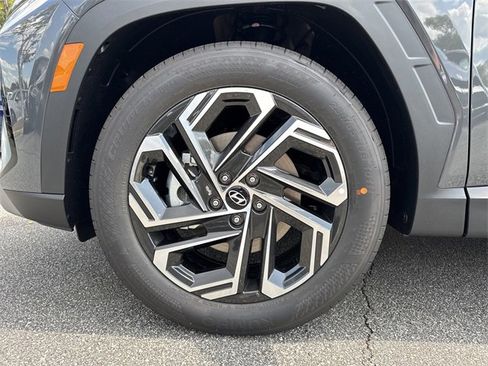 New 2026 Hyundai Tucson Limited image 11