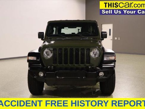Used 2024 Jeep Wrangler Unlimited Sport AWD/4WD image 3
