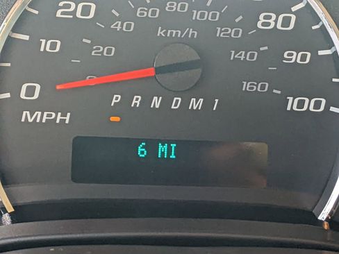 New 2025 Chevrolet Express 2500 w/ Driver Convenience Package image 15