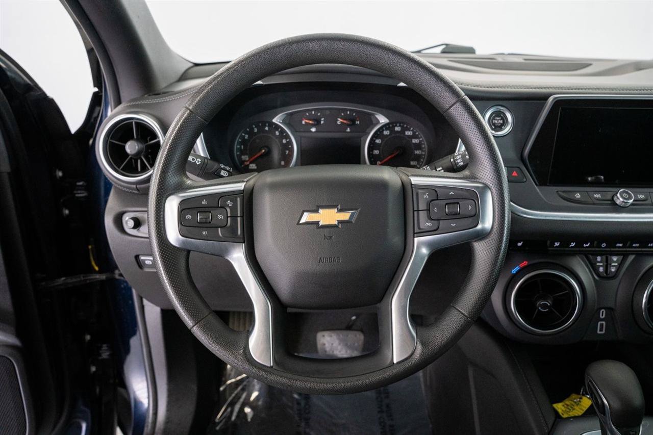 Used 2021 Chevrolet Blazer LT AWD/4WD image 12