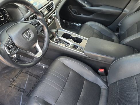 Used 2018 Honda Accord EX-L image 10