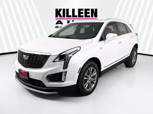 Used 2021 Cadillac XT5 Premium Luxury FWD image 3