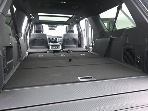 New 2026 Ford Expedition Max Platinum image 25