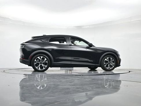 Used 2025 Ford Mustang Mach-E Select image 30