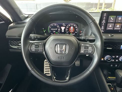 Used 2025 Honda Accord Sport image 15