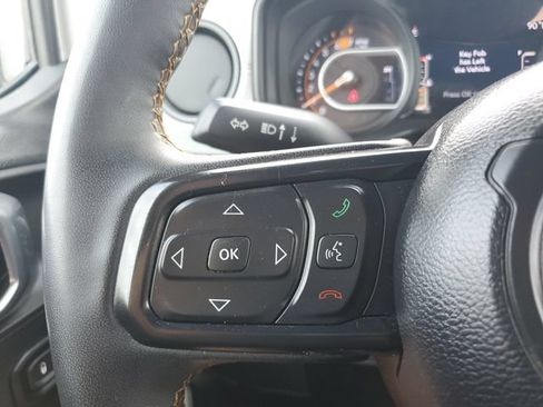 Used 2024 Jeep Wrangler Unlimited Sport AWD/4WD image 21