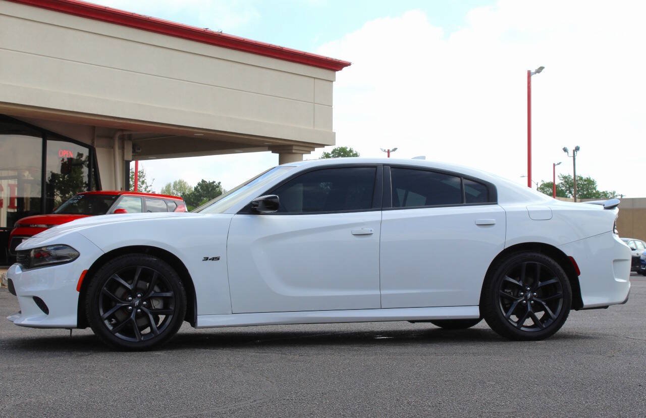 Used 2023 Dodge Charger R/T w/ Blacktop Package RWD image 6