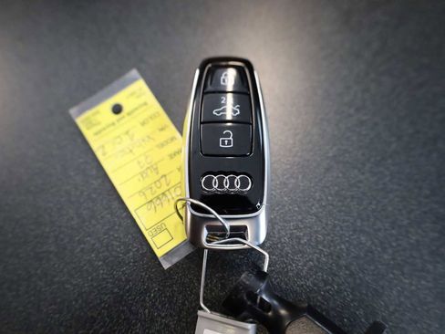 New 2026 Audi Q7 Premium image 41