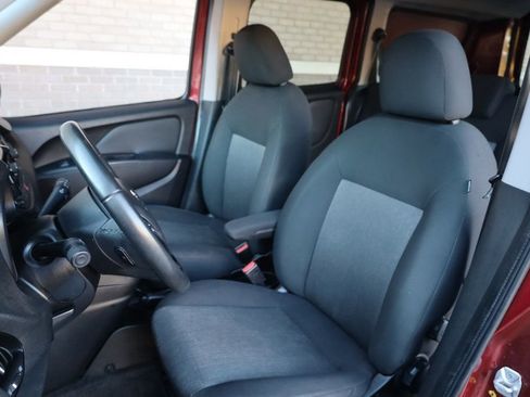 Used 2015 RAM ProMaster City Tradesman SLT w/ Rear Back-up Camera Group image 15