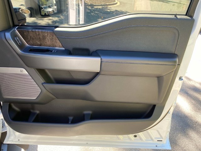 Used 2026 Ford F450 Lariat w/ Chrome Package AWD/4WD image 37