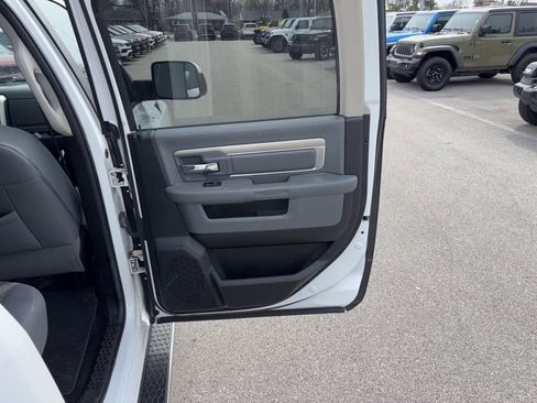 Used 2013 RAM 1500 Big Horn image 35