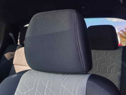 Used 2023 Toyota Tacoma TRD Off-Road image 24