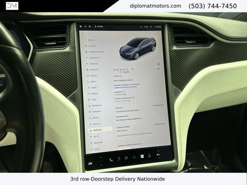 Used 2018 Tesla Model X 75D image 31