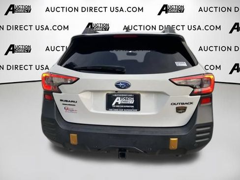 Used 2022 Subaru Outback Wilderness AWD/4WD image 5