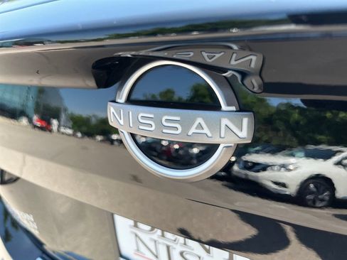 Used 2023 Nissan Altima 2.5 SR w/ SR Premium Package FWD image 42