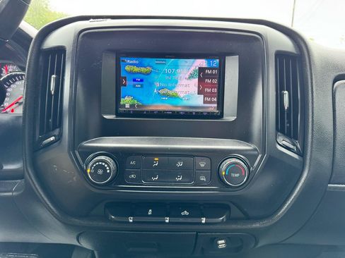 Used 2019 Chevrolet Silverado 2500 W/T w/ WT Convenience Package AWD/4WD image 36