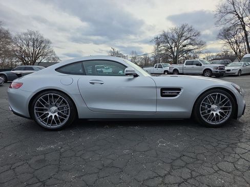 Used 2017 Mercedes-Benz AMG GT Coupe image 21