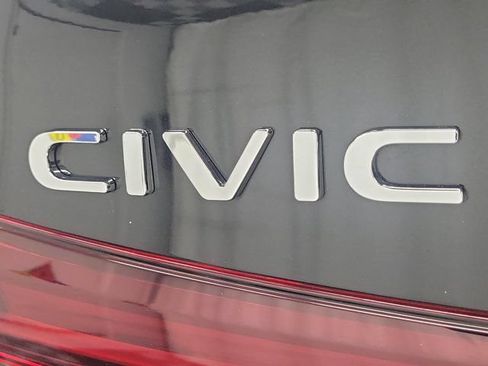 Certified 2025 Honda Civic Sport image 9