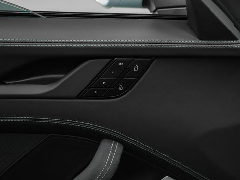 Used 2025 Porsche 911 Targa 4 GTS image 45