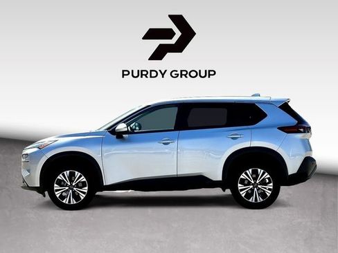 Used 2023 Nissan Rogue SV image 5